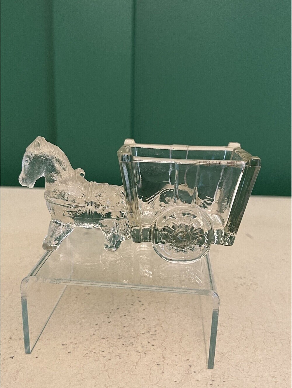 Vintage Jeannette Glass Horse Pulling Cart /  Wagon Candy Container